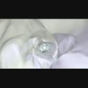 シルクのような布のトンネルが風で翻るループ（フルHD）
