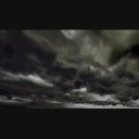流れる雷雲