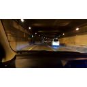 車の助手席からトンネル内01