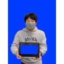 表明する栗田穣崇BB