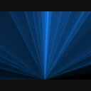 夜空を照らす青の光