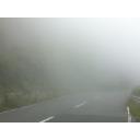 霧の道路